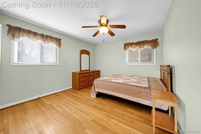 3855 Anoka Drive, Waterford Charter Township, MI 48329