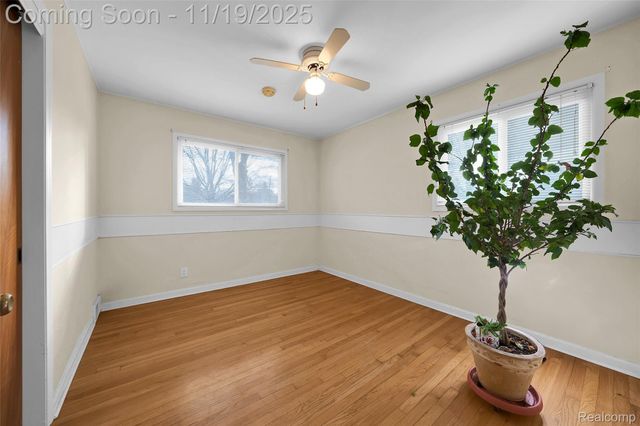 3855 Anoka Drive, Waterford Charter Township, MI 48329