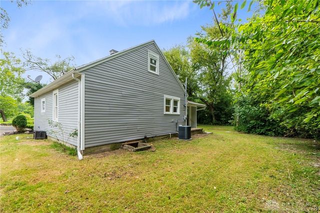 316 Beach Drive, Medway, OH 45341
