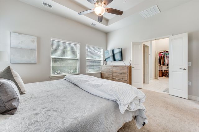 1023 Birds Fort Trail, Arlington, TX 76005