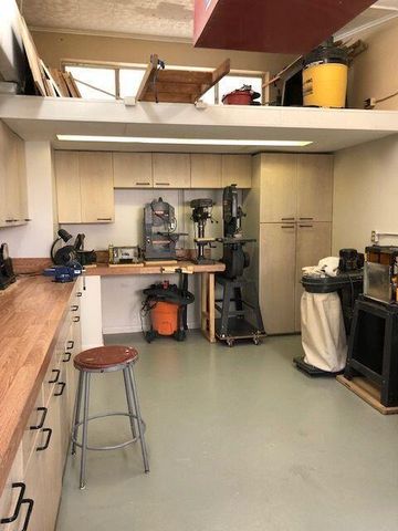 2562 N Garden Drive 203, Lake Worth, FL 33461