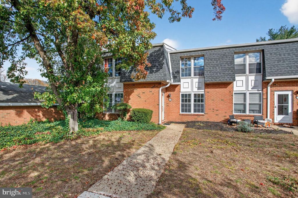 1107 HARBOUR DR, Palmyra, NJ 08065