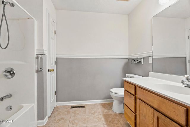 2903 Large Oak Lane, Knoxville, TN 37921