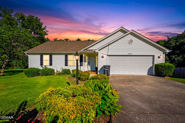 2903 Large Oak Lane, Knoxville, TN 37921