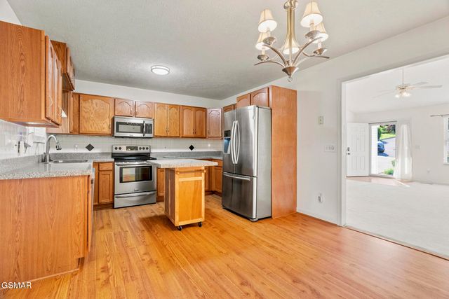 2903 Large Oak Lane, Knoxville, TN 37921