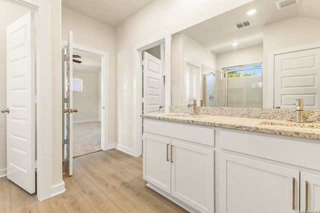104 Tribus, San Antonio, TX 78238