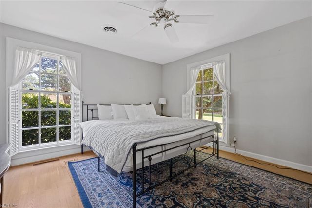 453 Discovery RD, Virginia Beach, VA 23451