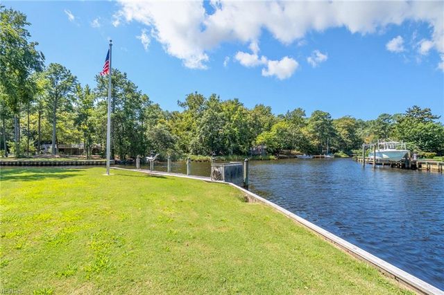 453 Discovery RD, Virginia Beach, VA 23451