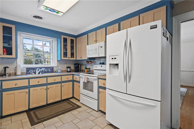 453 Discovery RD, Virginia Beach, VA 23451
