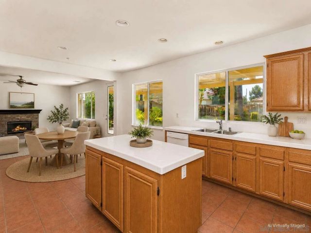 1586 Silver Cup CT, Redlands, CA 92374