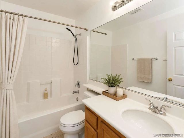 1586 Silver Cup CT, Redlands, CA 92374