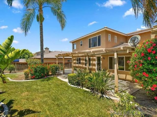 1586 Silver Cup CT, Redlands, CA 92374
