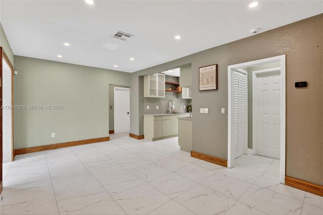 1130 NW 57th St, Miami, FL 33127