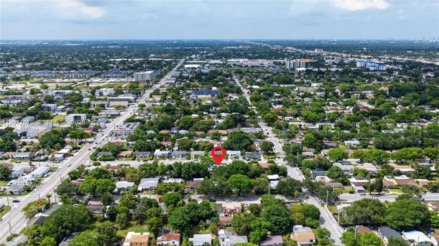 1130 NW 57th St, Miami, FL 33127