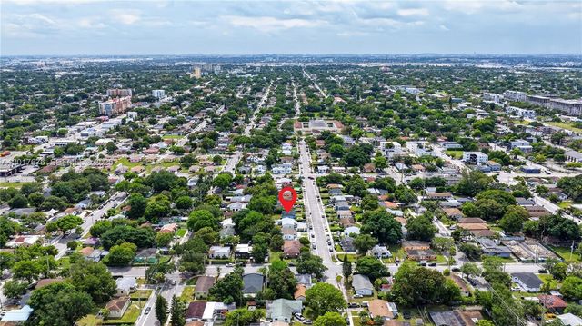 1130 NW 57th St, Miami, FL 33127