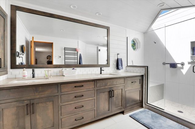 10612 E 46th Ave, Spokane Valley, WA 99206