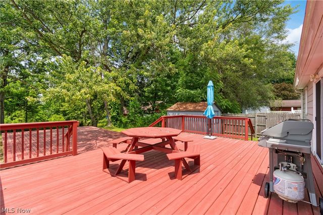 5768 Nolley Road, Akron, OH 44319