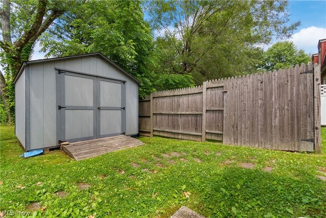 5768 Nolley Road, Akron, OH 44319