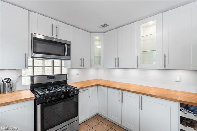 5768 Nolley Road, Akron, OH 44319