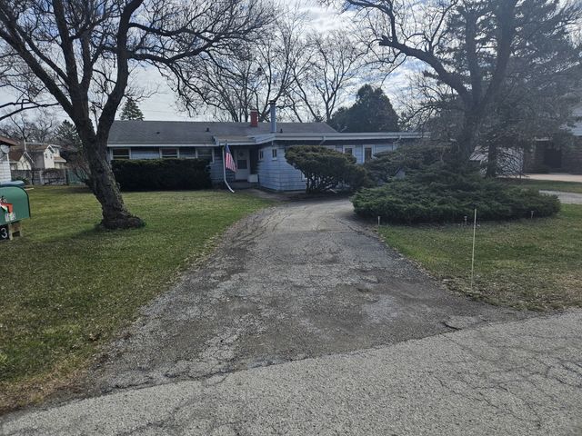 1623 Central Avenue, Northbrook, IL 60062