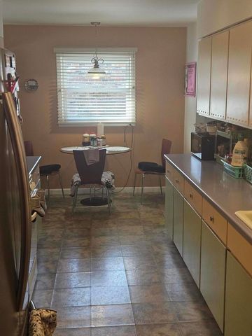 1623 Central Avenue, Northbrook, IL 60062