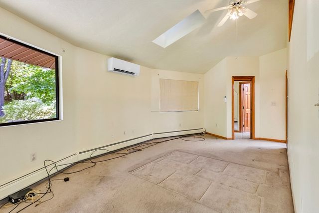150 Hampton St, Auburn, MA 01501