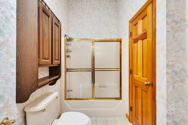 150 Hampton St, Auburn, MA 01501
