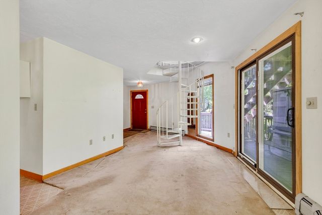 150 Hampton St, Auburn, MA 01501