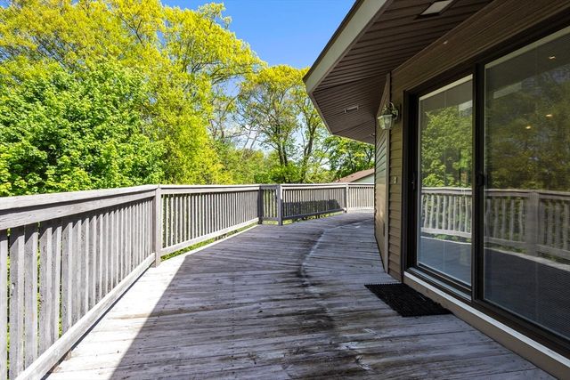 150 Hampton St, Auburn, MA 01501