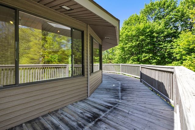 150 Hampton St, Auburn, MA 01501