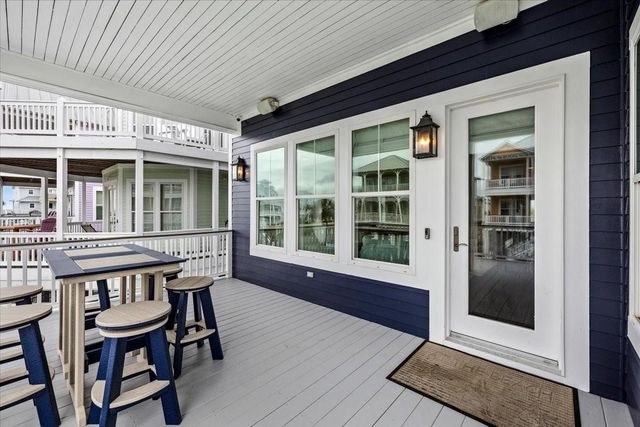 3827 Conch, Galveston, TX 77554