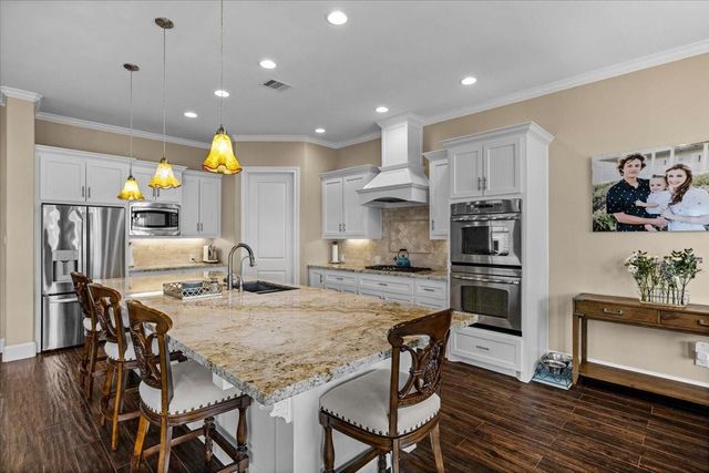 3827 Conch, Galveston, TX 77554