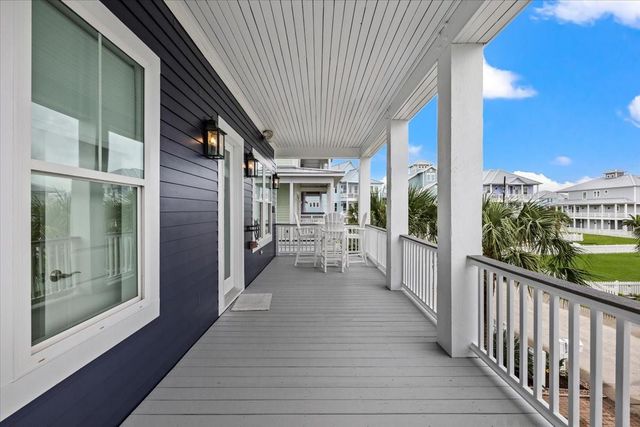 3827 Conch, Galveston, TX 77554