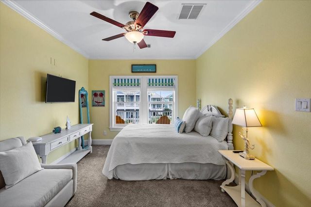 3827 Conch, Galveston, TX 77554