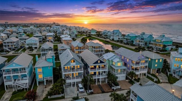 3827 Conch, Galveston, TX 77554