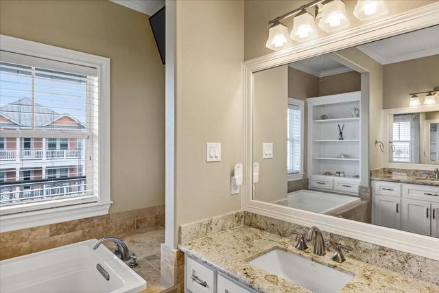 3827 Conch, Galveston, TX 77554