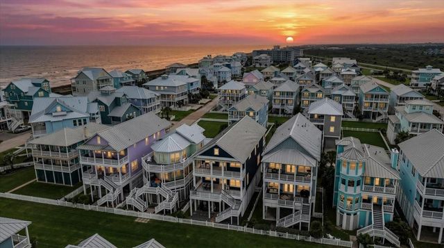 3827 Conch, Galveston, TX 77554