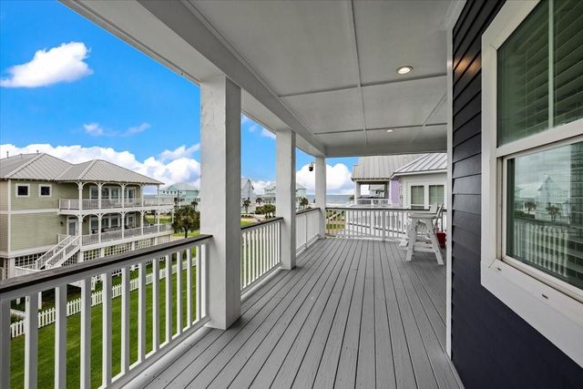 3827 Conch, Galveston, TX 77554