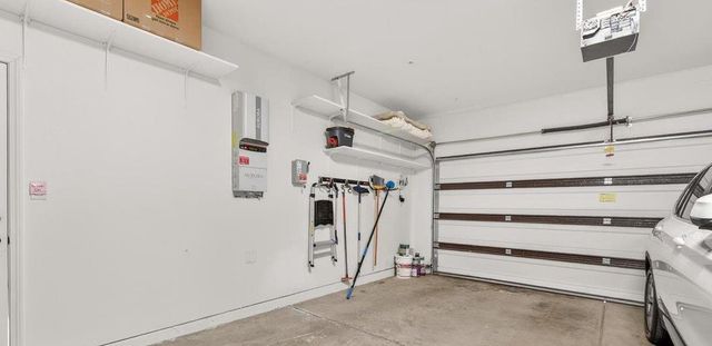 11370 N Via Napoli Drive, Fresno, CA 93730