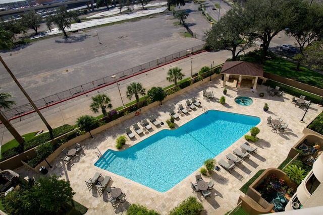 3525 Sage Road 718, Houston, TX 77056