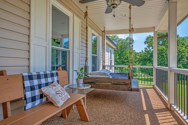 643 Bear Creek Valley Rd, Bon Aqua, TN 37025