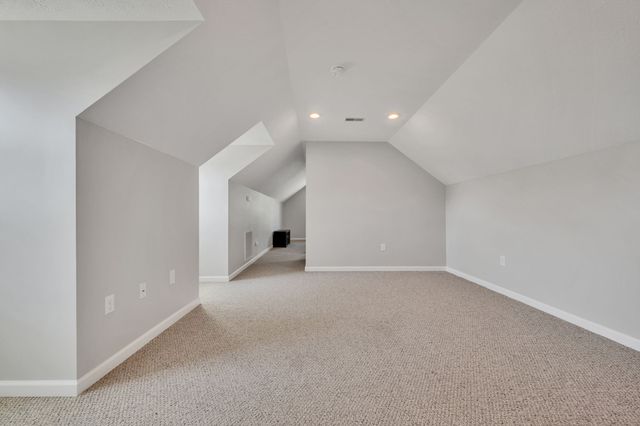 643 Bear Creek Valley Rd, Bon Aqua, TN 37025