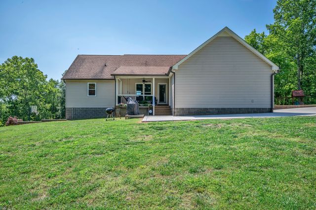 643 Bear Creek Valley Rd, Bon Aqua, TN 37025