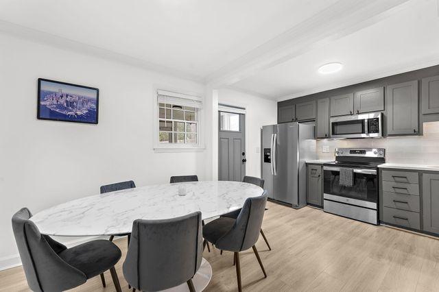 224 Grove Street, Charleston, SC 29403