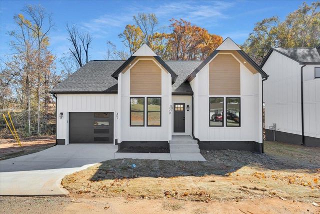 120 Lyman Avenue, Duncan, SC 29334