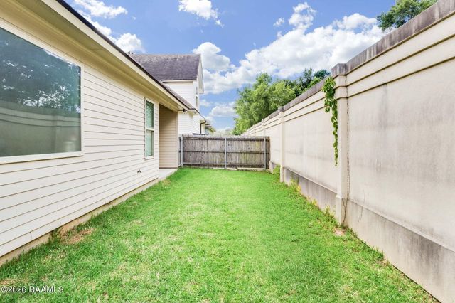 104 Nautilus Court, Lafayette, LA 70508