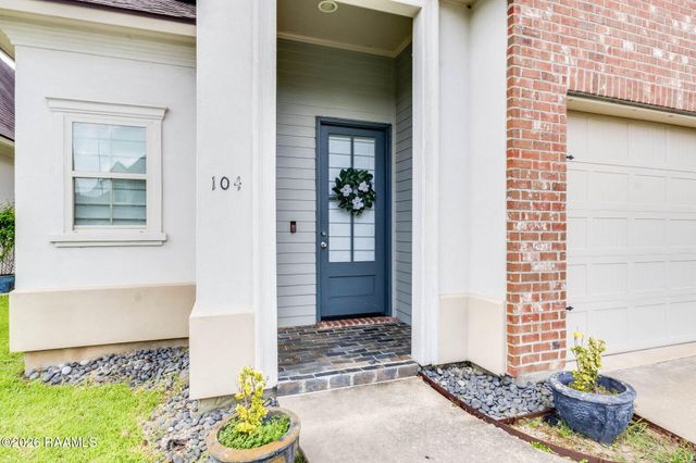 104 Nautilus Court, Lafayette, LA 70508