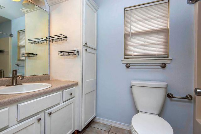 1344 W Berkshire Avenue, Nixa, MO 65714