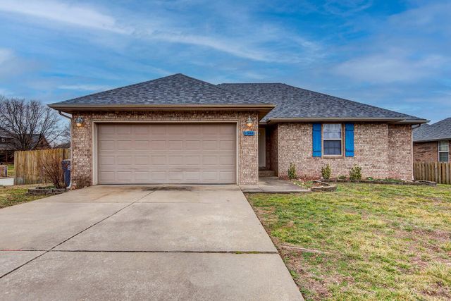 1344 W Berkshire Avenue, Nixa, MO 65714