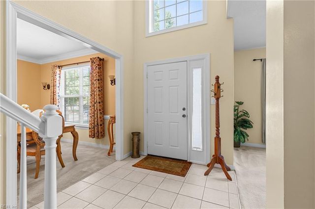 513 Telfyan DR, Chesapeake, VA 23320